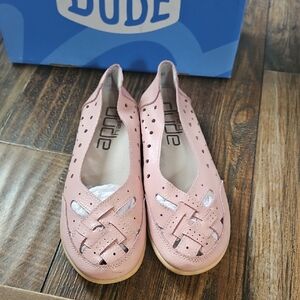 Hey‎ Dude Women's Pink Flats